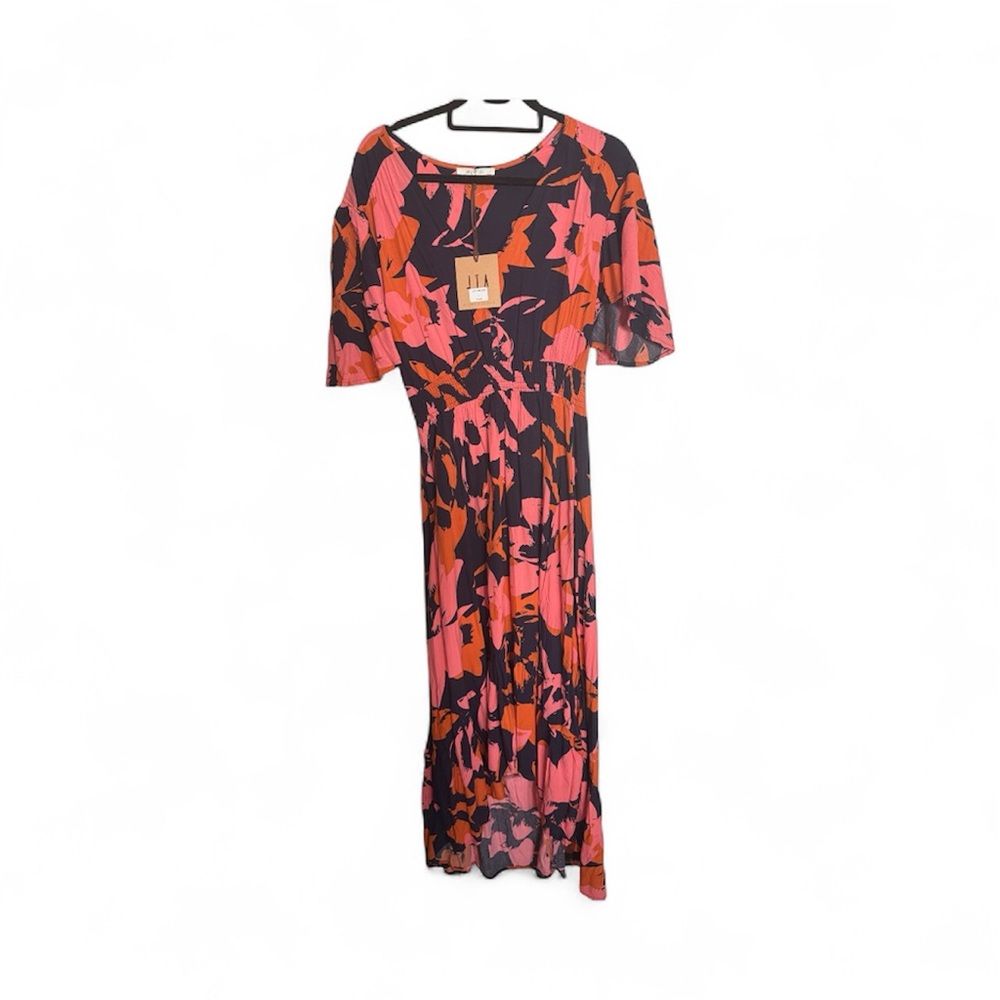 Elegant Pink and Black Midi Dress